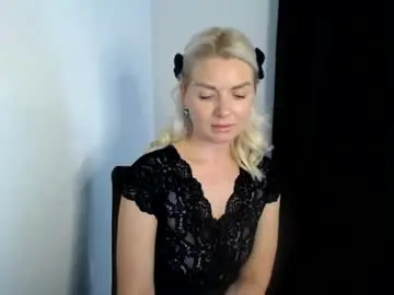 Dias_blonde  live sex cam