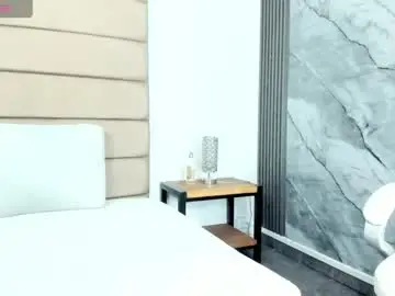 Ely_brown  live sex cam