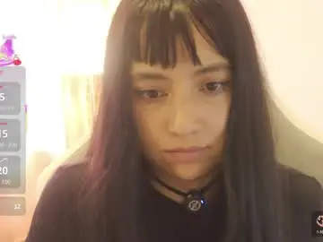 Emitaa17228  live sex cam