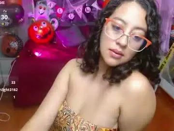 Emma_lovecam  live sex cam
