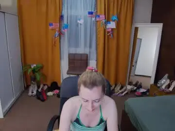 Evelynreagan  live sex cam
