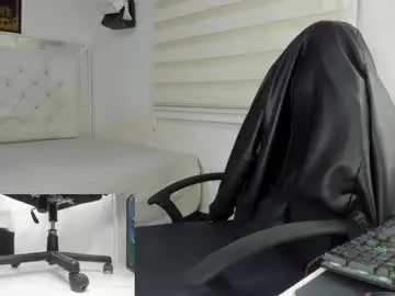 Goddess_of_pigs  live sex cam