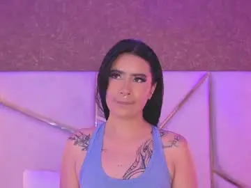 Isa_roses  live sex cam