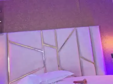 Isa_roses  live sex cam