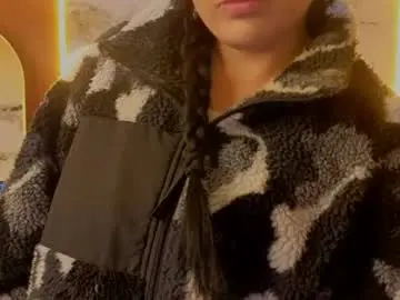 Juliette_v_  live sex cam