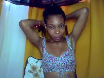 Layannek  live sex cam