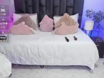 Lucy_river_  live sex cam