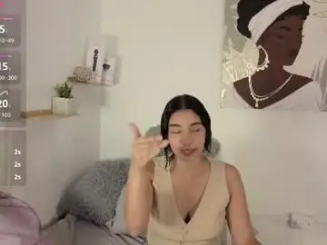 Maddy99_  live sex cam