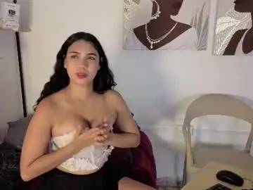 Maddy99_  live sex cam