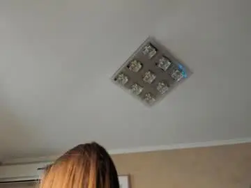 Mela911carrera  live sex cam