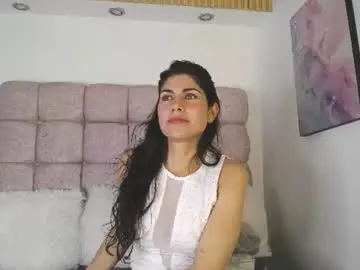 Melodiroux_  live sex cam