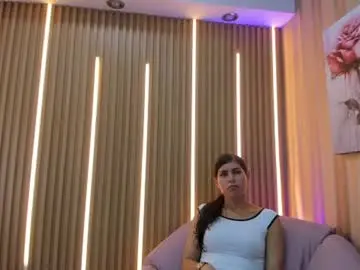 Melodiroux_  live sex cam