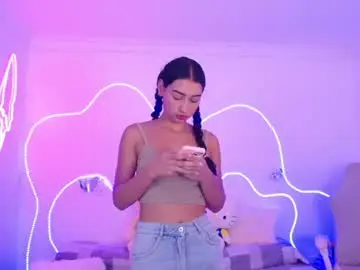 Mia_cute_girl  live sex cam