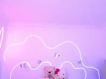 Mia_cute_girl  live sex cam