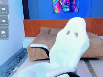 Naugthy_brunette_  live sex cam