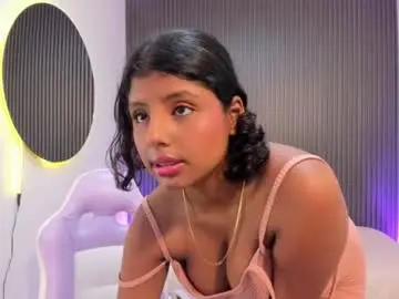 Naugthy_brunette_  live sex cam