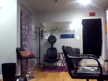 Prettyhairedbone  live sex cam
