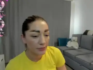 Rossana_doll  live sex cam