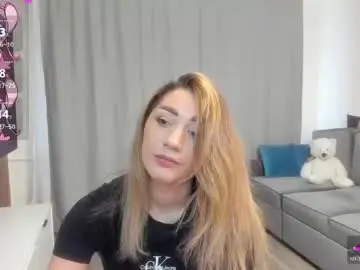 Rossana_doll  live sex cam
