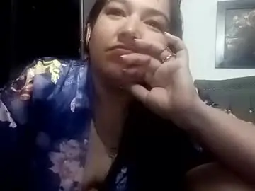 Rossiteylor368516  live sex cam