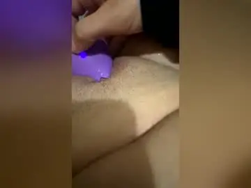 Vidh2022  live sex cam