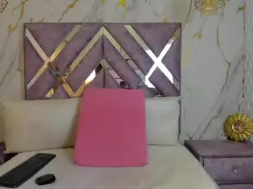 Violetclarck  live sex cam