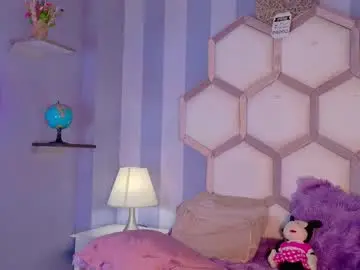 Yvi_taylor  live sex cam