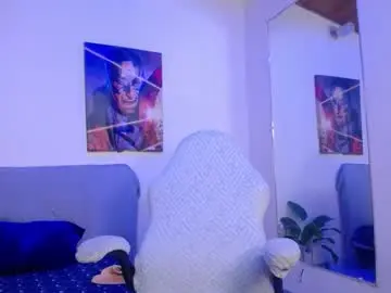 Alloy_tiny  live sex cam