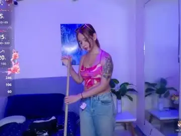 Alloy_tiny  live sex cam