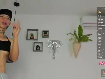 Amber_adams_  live sex cam