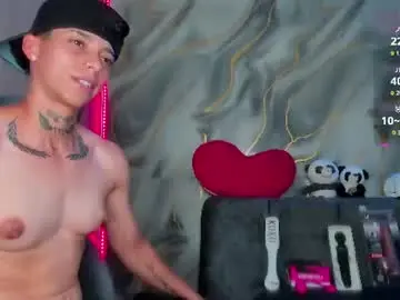 Amber_adams_  live sex cam