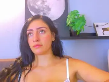 Ammyrouse__  live sex cam