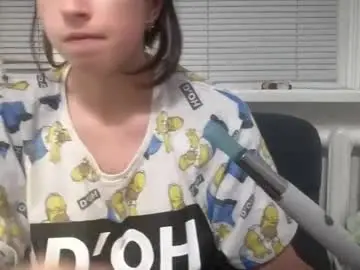 Aphr0dite22  live sex cam