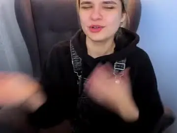 Caitlin_crazy  live sex cam