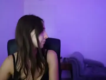 Crystalbrunette18  live sex cam