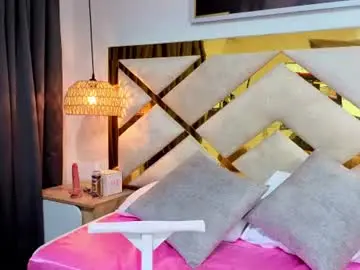 Dina_elliss  live sex cam