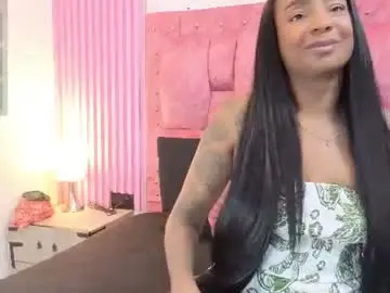 Ivyxvelvet  live sex cam