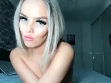 Jessiebella0210_  live sex cam