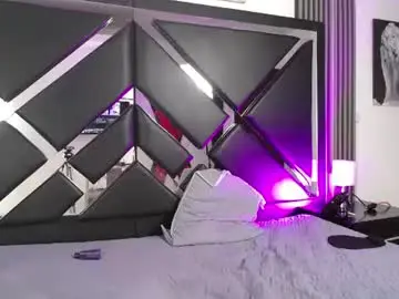 Lyrasweet  live sex cam