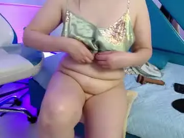 Lyrasweet  live sex cam