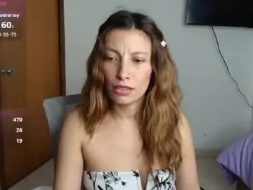 Sweet_moon_v_  live sex cam