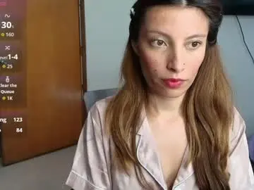 Sweet_moon_v_  live sex cam