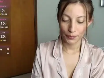 Sweet_moon_v_  live sex cam
