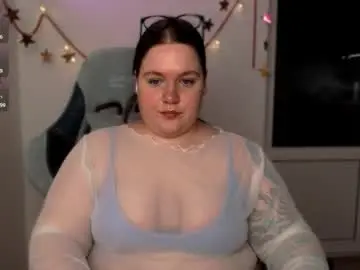 Trinititi  live sex cam