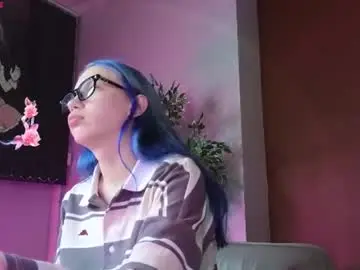 Vampylulu  live sex cam