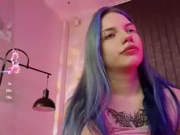 Vampylulu  live sex cam