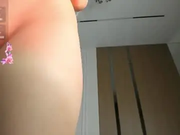 Zirael_swan  live sex cam