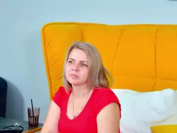 Adeleravelle  live sex cam