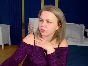 Adeleravelle  live sex cam