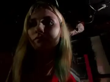 Alilsteppa  live sex cam